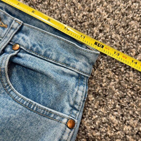 Vintage Wrangler Classic Light Wash High Rise Jeans 24” Zipper Straight - Picture 5 of 7